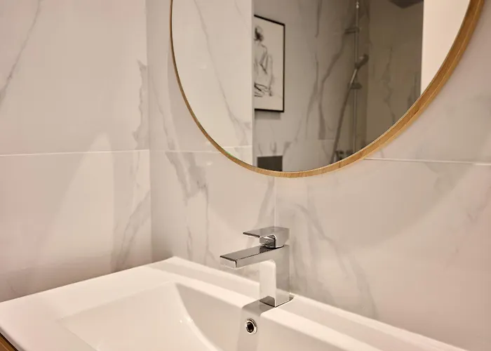 Panoramic Pearl By Homie *