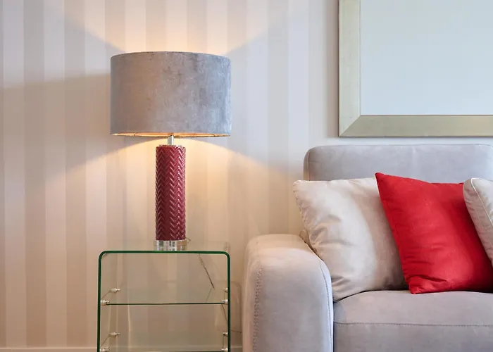 Panoramic Pearl By Homie Funchal (Madeira)