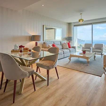 Panoramic Pearl By Madeira Sun Travel * Funchal (Madeira)