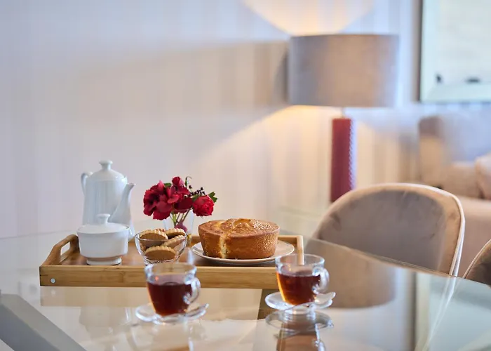 Panoramic Pearl By Homie *